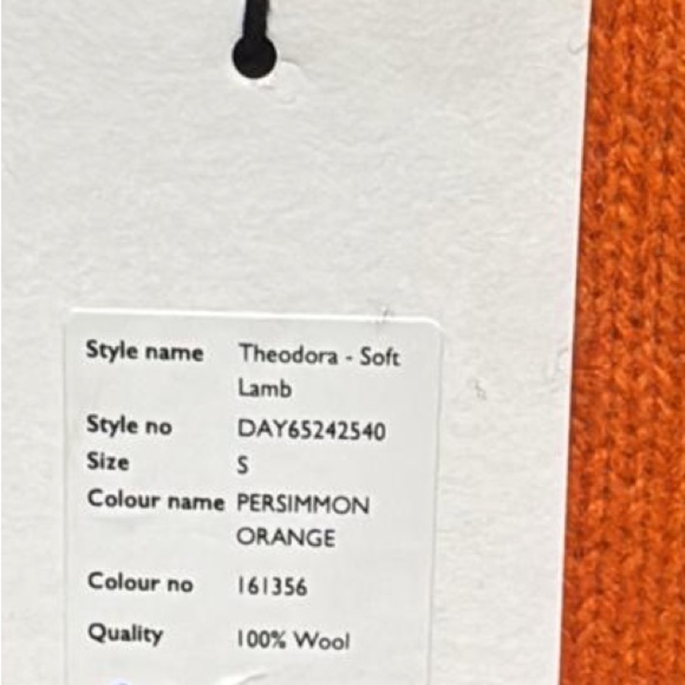 Day Birger et Mikkelsen bright Orange Crew Neck wool Sweater size S NWT - Picture 5 of 5